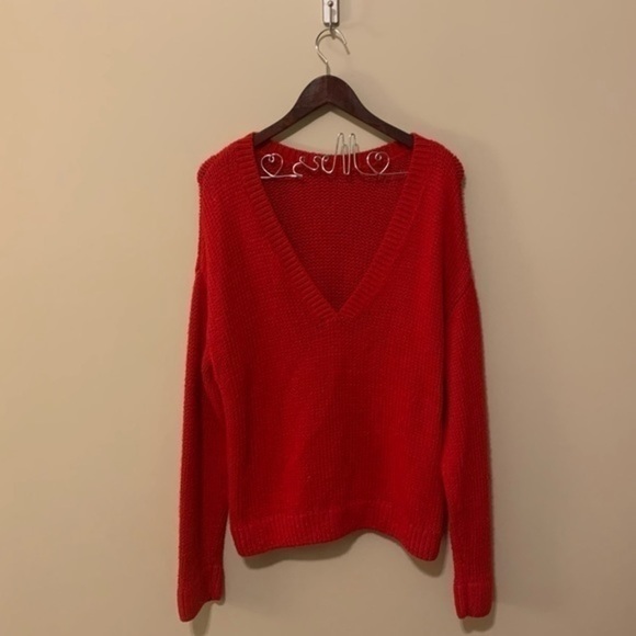 PINK Victoria’s Secret Open V-Back Sweater - Picture 6 of 7